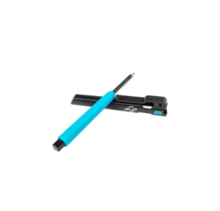 OX PRO NAIL PUNCH W/GRIP .8MM